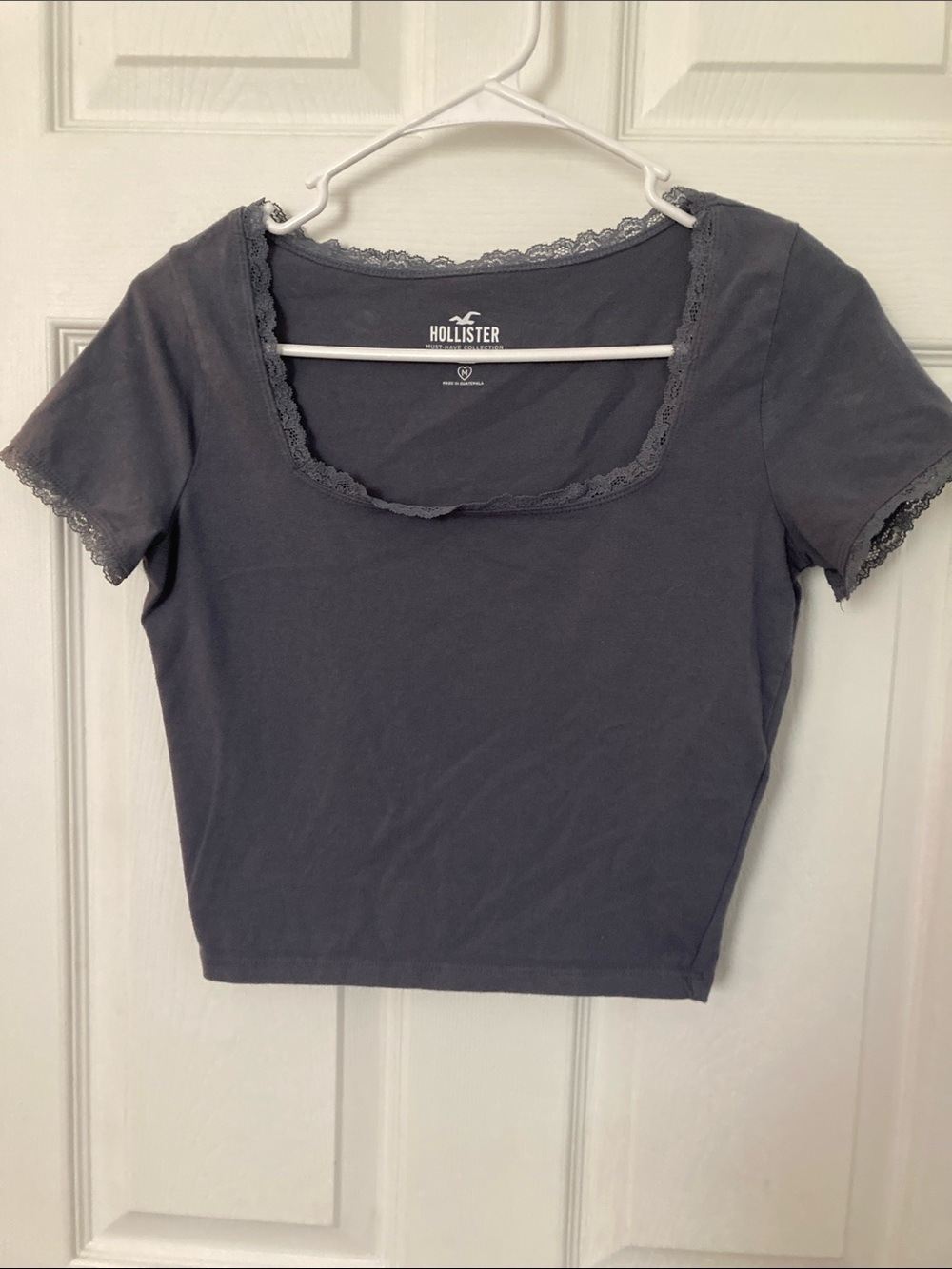 Hollister Purple Grey Baby Tee Lace-Edged Short Sleeve Top Medium